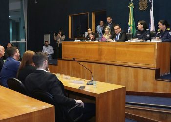 Política sobre Drogas da Ales conhece serviços de prefeituras da GV