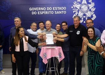 Casagrande entrega obras e anuncia novos investimentos em Itaguaçu
