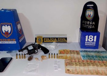 Policiais civis e militares cumprem mandado de busca e apreensão em Montanha ES