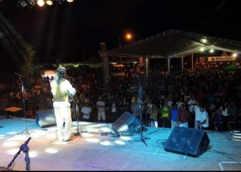Prefeitura de Pinheiros abre inscrições par ao 17º festival da canção