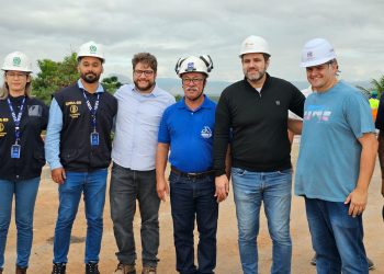 Xambinho realiza a visita técnica antes da inauguração do viaduto de Carapina