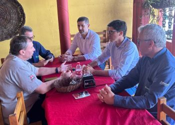 Governador em exercício discute polo de agricultura irrigada articulado pelo deputado Mazinho dos Anjos