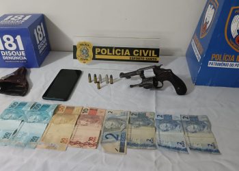 Policiais militares e civis predem autor de homicídio ocorrido na tarde de quinta-feira (21/12/2023) no centro de Montanha, em menos de 10 horas