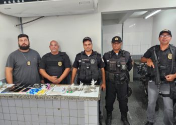 PM apreende drogas na Serra