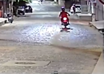 CPI BUSCA NOVAS IMAGENS DE CACHORRO ARRASTADO POR MOTO EM CASTELO