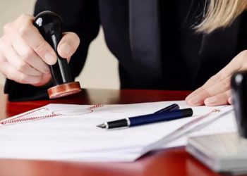 Ex-tabeliã de Mucurici é processada por crimes de peculato e improbidade administrativa