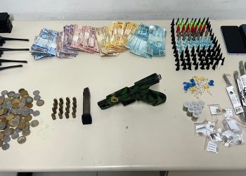 PM detém dois indivíduos e apreende mais de R.500 em Vitória