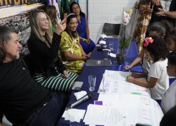 Mais avanços da educação em São Mateus: Três ordens de serviço em um dia e aumento percentual de investimentos no setor