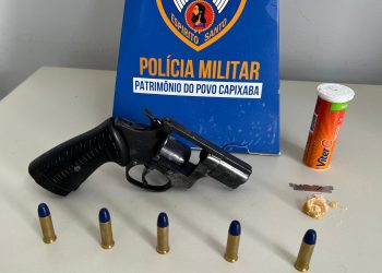 Menor apreendido com arma de fogo e drogas em Barra de São Francisco
