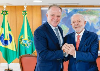 Governador Casagrande se reúne com presidente Lula no Palácio do Planalto