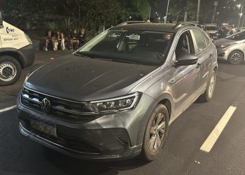 Policiais do BPTran recuperam carro furtado de locadora de automóveis em Vitória