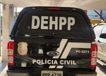 Equipe da DEHPP prende mulher em flagrante após esfaquear companheiro na Serra
