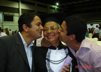 Superintendência de Educação de Carapina ganhará nome da mãe do deputado Vandinho Leite