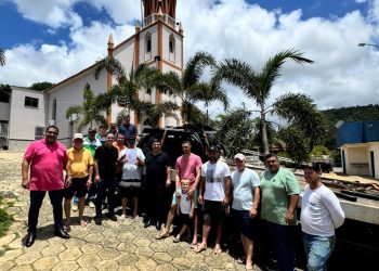 Deputado Gandini entrega grade aradora para fortalecer agricultura em Linhares