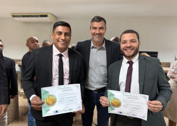 Kleilson Rezende é diplomado prefeito de Pedro Canário