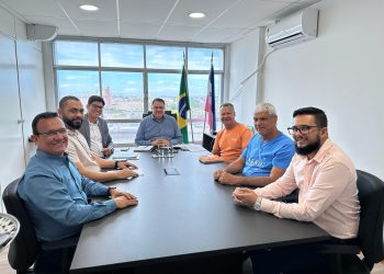 Mazinho cobra da Cesan solução para água de loteamento em Mantenópolis