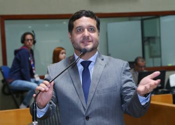 Gandini faz moção de repúdio contra racismo a Vinícius Júnior e cobra ação do governo espanhol