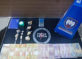 FORÇA TÁTICA DO 11º BPM APREENDE CRACK, ÁCIDO BÓRICO E DINHEIRO EM BARRA DE SÃO FRANCISCO