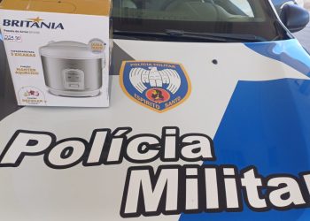 POLICIAIS MILITARES DO 11º BPM PRENDEM HOMEM EM FLAGRANTE POR FURTO EM MANTENÓPOLIS