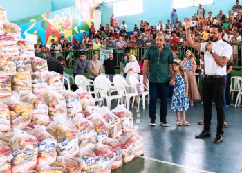AÇÃO SOCIAL MARCA ANIVERSÁRIO DE 67 ANOS: NILSON ALVES DOA 1.500 CESTAS BÁSICAS À POPULAÇÃO MONTANHENSE