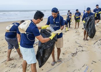EDP recolhe 8 toneladas de resíduos no Parque Estadual de Itaúnas
