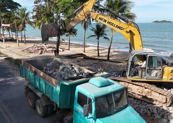 Governo do Estado Impulsiona Turismo em Piúma com Nova Etapa de Obras na Orla.