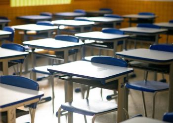 Greve sindicalista desrespeita decisão judicial e prejudica milhares de alunos em São Mateus
