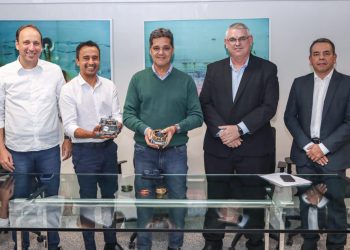 Governo do Estado, Prefeitura de Linhares e diretores apresentam nova fábrica da WEG no Espírito Santo