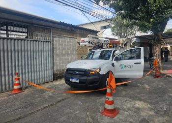Polícias Civil e Científica, com apoio da EDP, realizam fiscalizações e encontram ligações clandestinas em comércios na Serra e em Cariacica