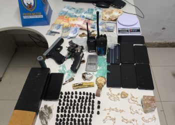 POLICIAIS DO 11º BPM PRENDEM QUADRILHA E VASTO MATERIAL ILÍCITO EM ÁGUA DOCE DO NORTE