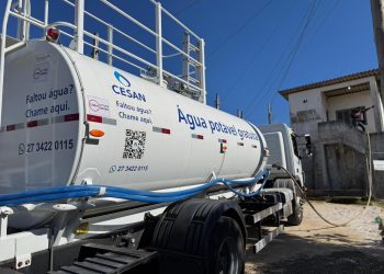 Boa Esperança inicia atendimento com caminhão-pipa em parceria com Cesan e Governo do Estado