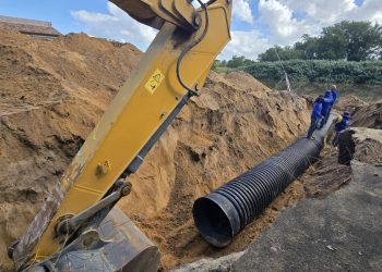PREFEITURA DE SÃO MATEUS REFORÇA AÇÕES DE DRENAGEM E ALERTA POPULAÇÃO PARA CHUVAS INTENSAS