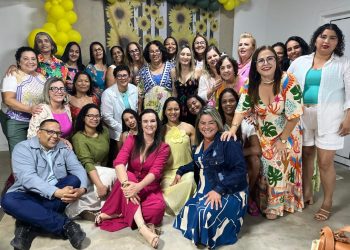 Pinheiros é destaque no Prêmio Escola que Colabora com duas escolas municipais premiadas.