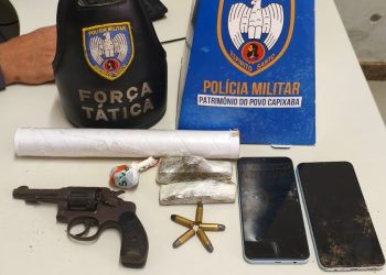 POLICIAIS DO 11º BPM APREENDEM REVÓLVER, MUNIÇÕES E MACONHA APÓS DENÚNCIA DE DISPAROS EM BARRA DE SÃO FRANCISCO