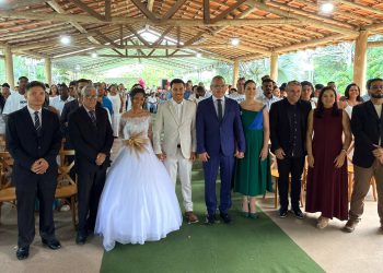 CASAMENTO COMUNITÁRIO REÚNE 70 CASAIS EM SÃO MATEUS
