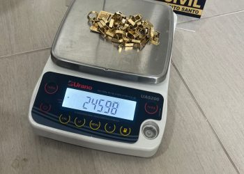 Deic de Linhares conclui investigação sobre roubo de cordão de ouro avaliado em R$ 200 mil e prende dois suspeitos em Aracruz