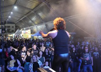 Primeira noite do Moto Fest em Jaguaré reúne centenas de apaixonados por moto