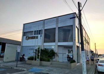 Polícia Civil efetua prisão de suspeito de homicídio em Linhares Polícia Civil efetua prisão de suspeito de homicídio em Linhares