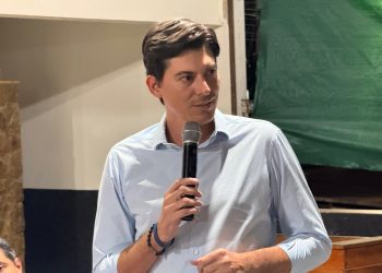 Pré-candidato à reeleição, Mazinho inicia por Vitória circuito de encontros com lideranças