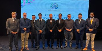 Maranata sinaliza aproximação com projeto de Ricardo Ferraço; Roninho Passos ganha espaço entre lideranças da igreja Maranata sinaliza aproximação com projeto de Ricardo Ferraço; Roninho Passos ganha espaço entre lideranças da igreja