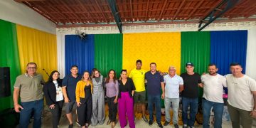 De Norte a Sul do Estado, Emanuela Pedroso aposta no diálogo como marca de sua caminhada rumo à Câmara Federal De Norte a Sul do Estado, Emanuela Pedroso aposta no diálogo como marca de sua caminhada rumo à Câmara Federal