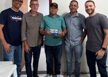Programa Oftalmológico realiza nova entrega gratuita de óculos em Pedro Canário Programa Oftalmológico realiza nova entrega gratuita de óculos em Pedro Canário