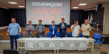 Gandini vai ao secretário da Segurança cobrar ações para conter a violência em Jardim Camburi Gandini vai ao secretário da Segurança cobrar ações para conter a violência em Jardim Camburi