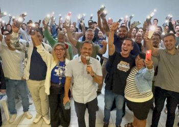 Encontro Marcado reúne lideranças e fortalece diálogo de Tyago Hoffmann com a população em Linhares Encontro Marcado reúne lideranças e fortalece diálogo de Tyago Hoffmann com a população em Linhares