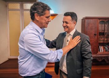 Governador estuda isenção de IPVA para primeiro carro elétrico no Espírito Santo