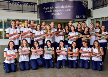 Escola São Domingos lidera ranking do ENEM 2025 no Espírito Santo e figura entre as 75 melhores do Brasil