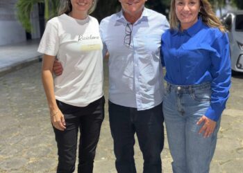 Nova Venécia recebe Emanuela Pedroso, que amplia diálogo com lideranças e fortalece apoios à pré-candidatura à Câmara Federal Nova Venécia recebe Emanuela Pedroso, que amplia diálogo com lideranças e fortalece apoios à pré-candidatura à Câmara Federal