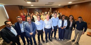 Marcelo Santos reúne pré-candidatos e projeta bancada de até oito deputados estaduais pela federação Marcelo Santos reúne pré-candidatos e projeta bancada de até oito deputados estaduais pela federação
