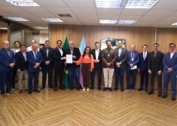 Deputados ajustam Constituição Estadual às mudanças promovidas pela Reforma Tributária