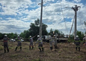 EDP reconstrói travessia sobre o Rio Cricaré e reforça a segurança do sistema elétrico em São Mateus